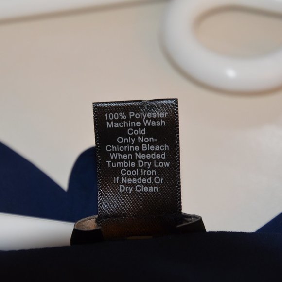 Ann Taylor Factory Flowy V-Back with Tie Navy Top Blouse Chiffon Womens Size M - Picture 6 of 6